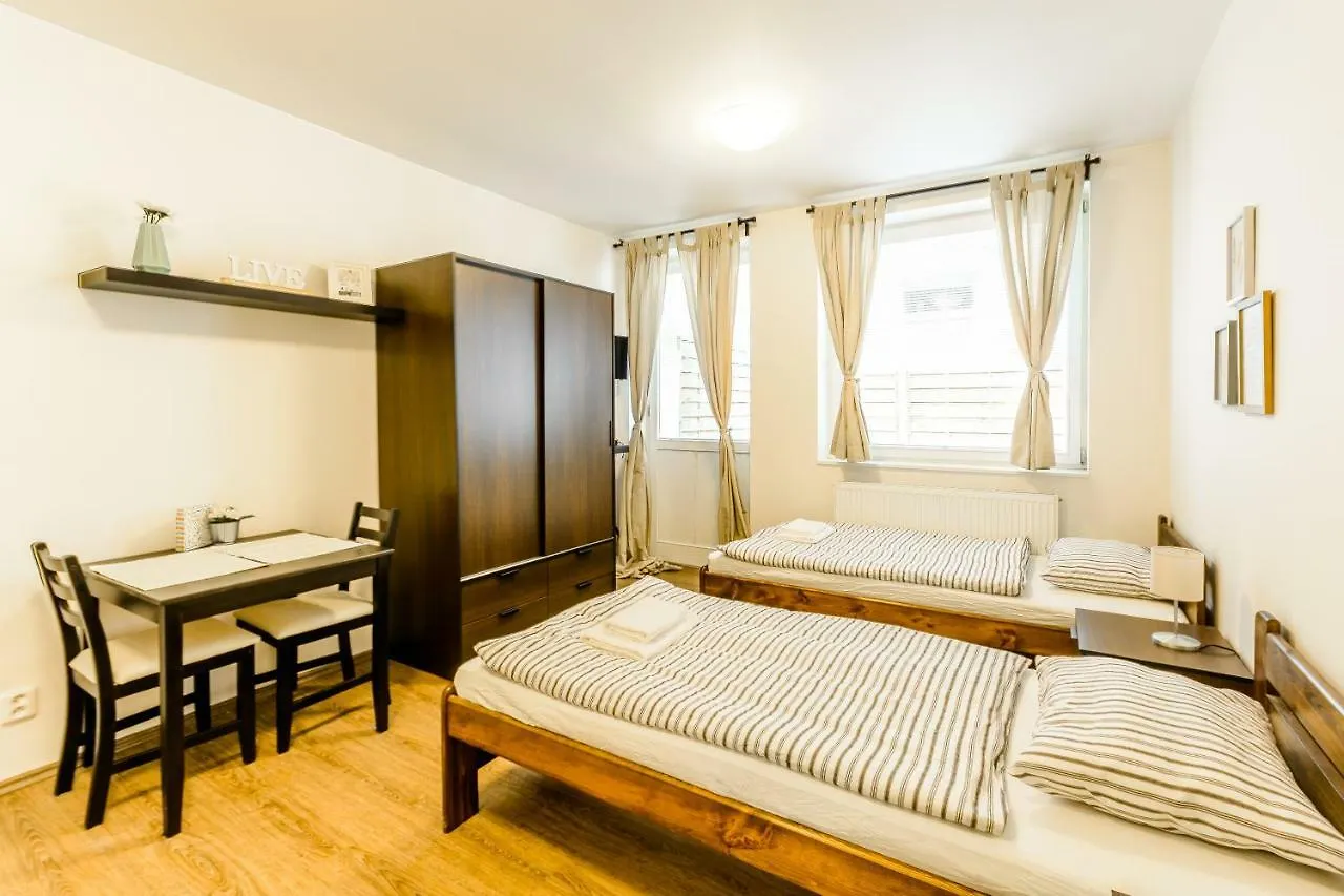 Zizkov Cosy Studio Apartments Prague