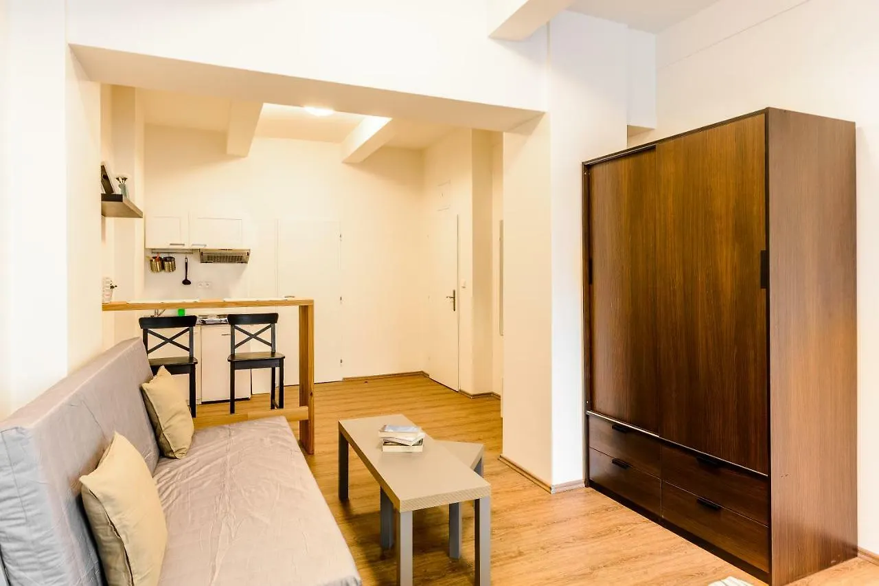 Zizkov Cosy Studio Apartments Prague