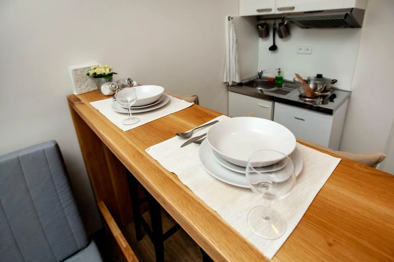 Zizkov Cosy Studio Apartments Prag